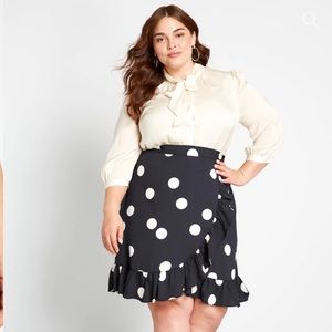 ModCloth Polka Dot Wrap Ruffle Skirt Plus Size 28 4X NWT